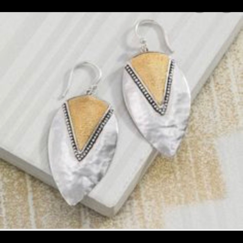 Silpada ‘Two-Toned Treasure’ earrings